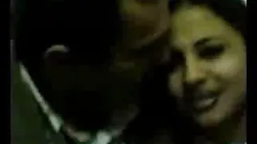দেখুন পর্ণ দেশি চোদাচুদি যথেষ্ট পয়েন্ট