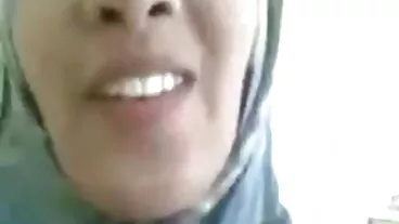 একটি প্লাস আকারের মহিলার গুদ চোদাচুদি সাথে যৌনতা