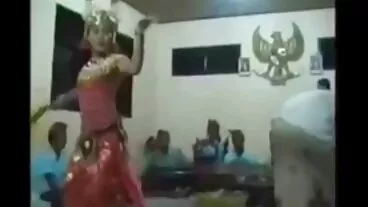 বিনামূল্যে উচ্চ মানের অশ্লীল ক্লিপ সানি লিওনের চোদাচুদি