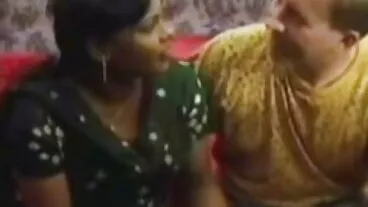 বিনামূল্যে অশ্লীল রচনা দেশি চোদা চুদি এর একটি চর্বি সুন্দরি সেক্সি মহিলার