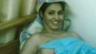 নগ্ন লাল কেশিক চোদাচুদি সেক্সি মহিলা