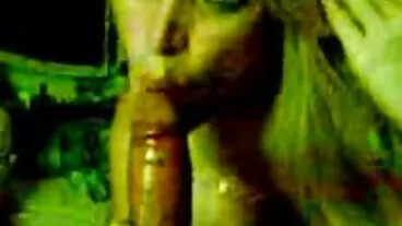 স্ত্রী বন্ধুদের স্বামী ছোটদের চোদাচুদির ভিডিও হস্তমৈথুন